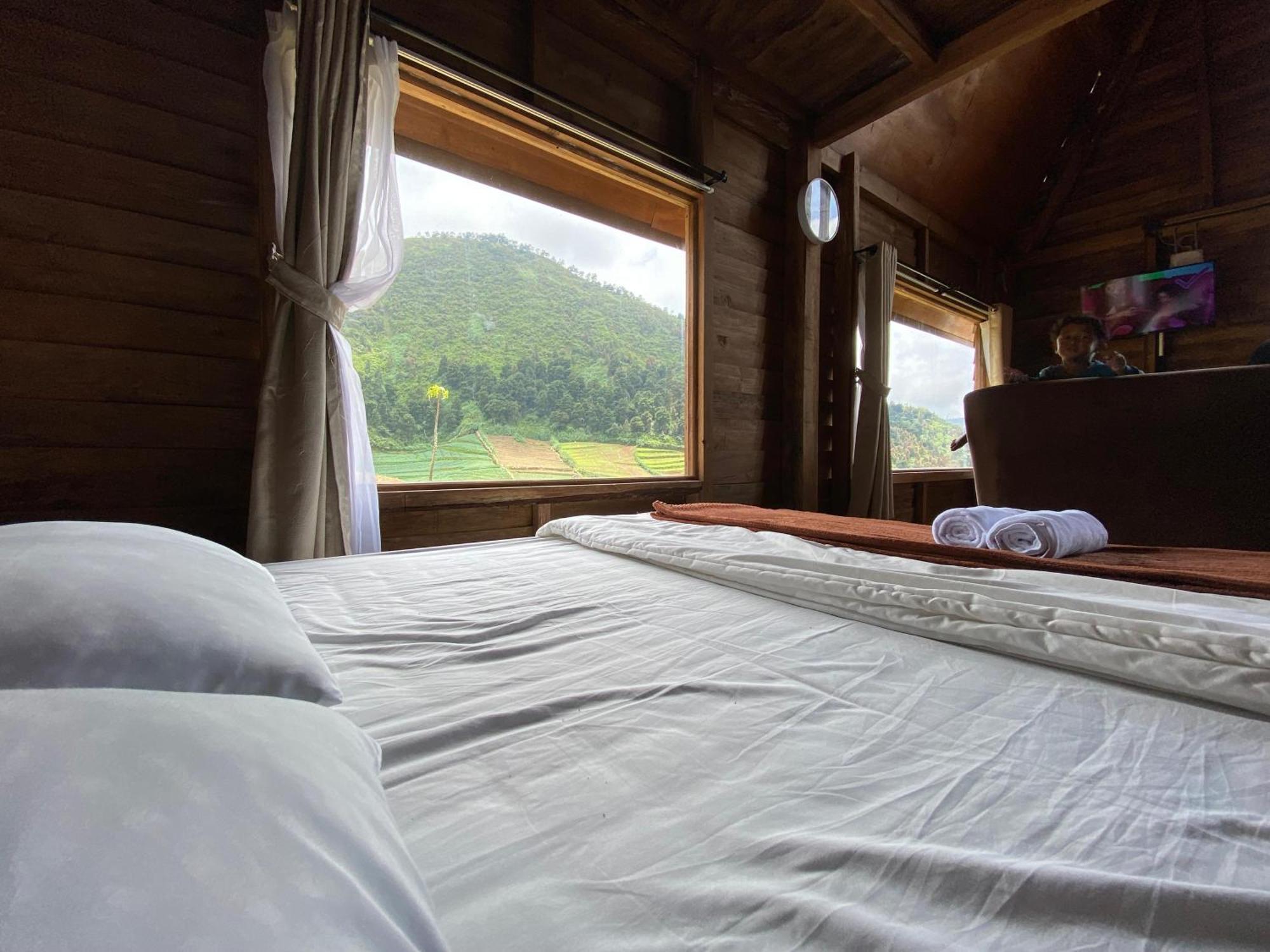 Satha Private Villa Dieng Banjarnegara Exteriör bild